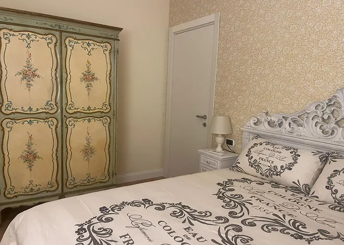 Bed And Breakfast 30
